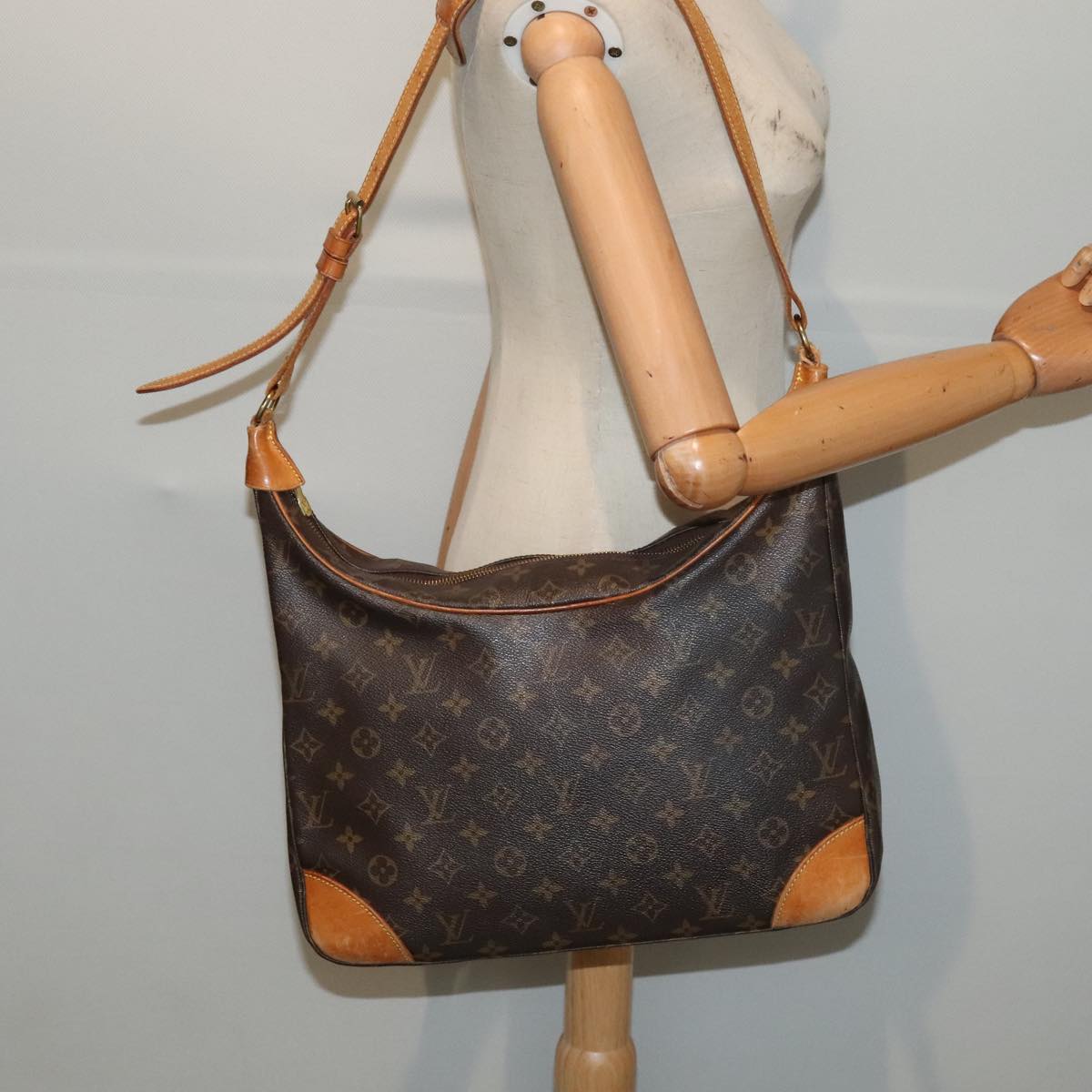 LOUIS VUITTON Monogram Boulogne 35 Shoulder Bag M51260 LV Auth bs18303