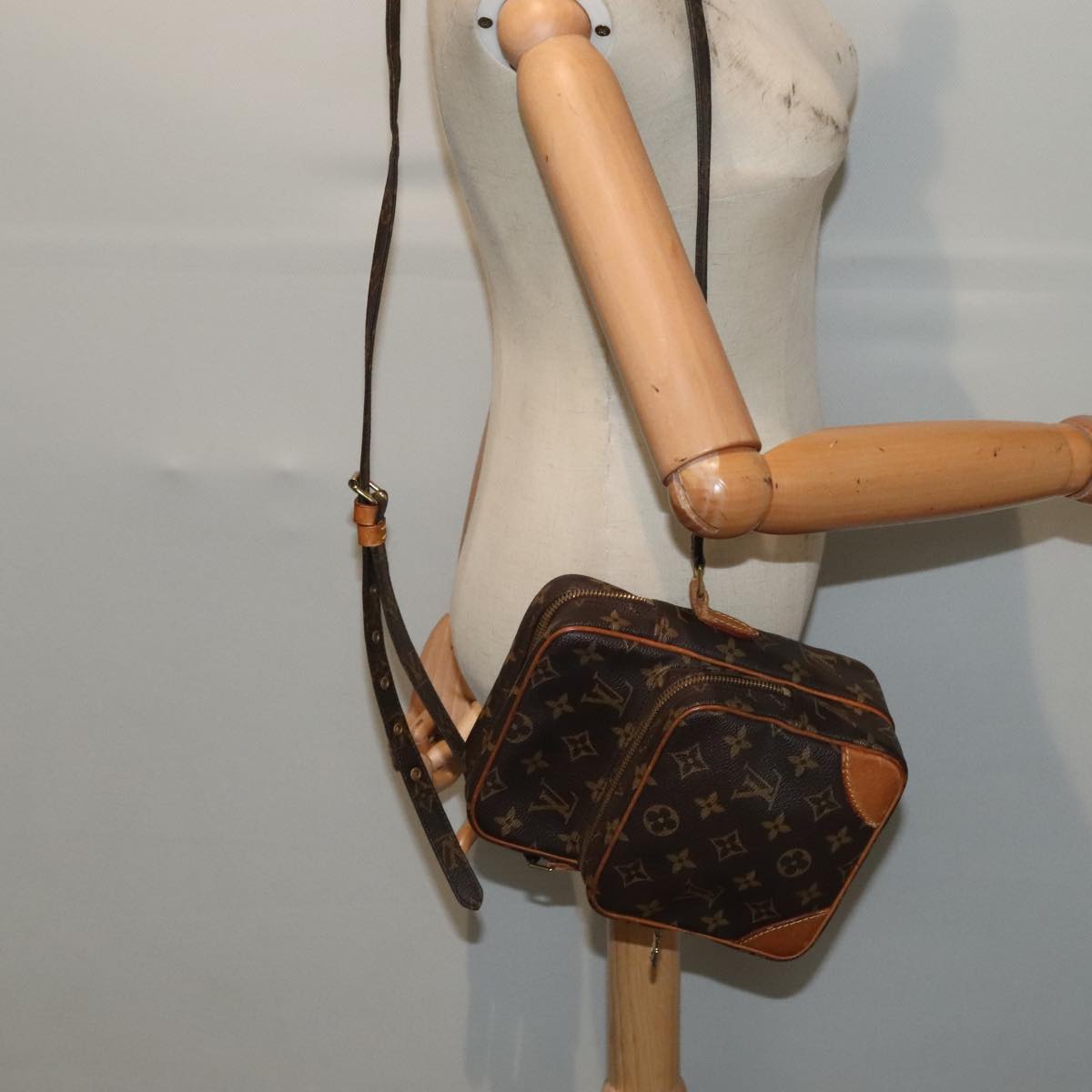 LOUIS VUITTON Monogram Amazon Shoulder Bag M45236 LV Auth bs18305