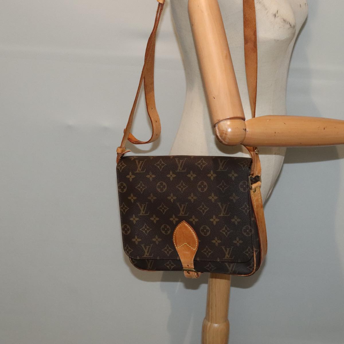 LOUIS VUITTON Monogram Cartouchiere GM Shoulder Bag M51252 LV Auth bs18309