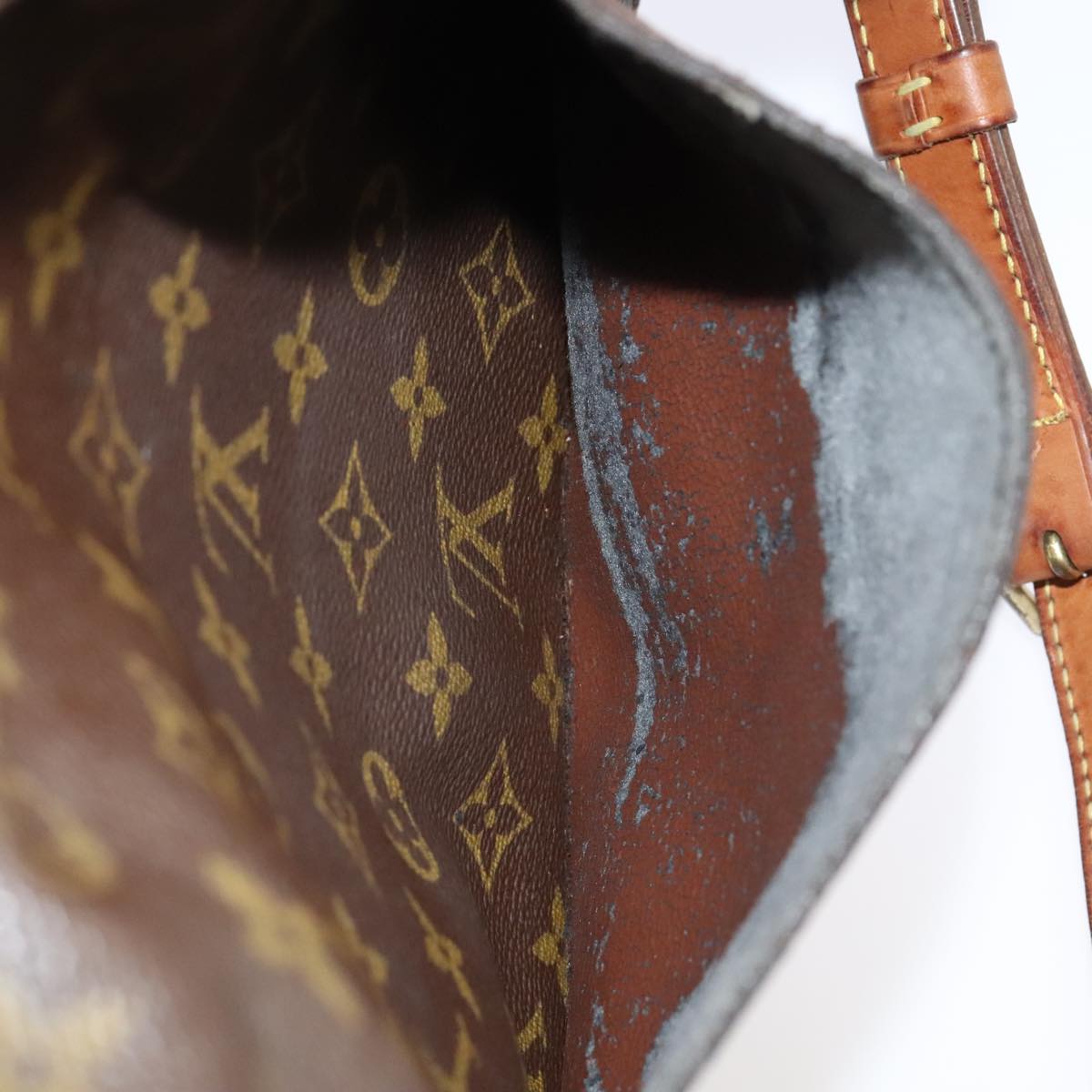 LOUIS VUITTON Monogram Saint Cloud GM Shoulder Bag M51242 LV Auth bs18338