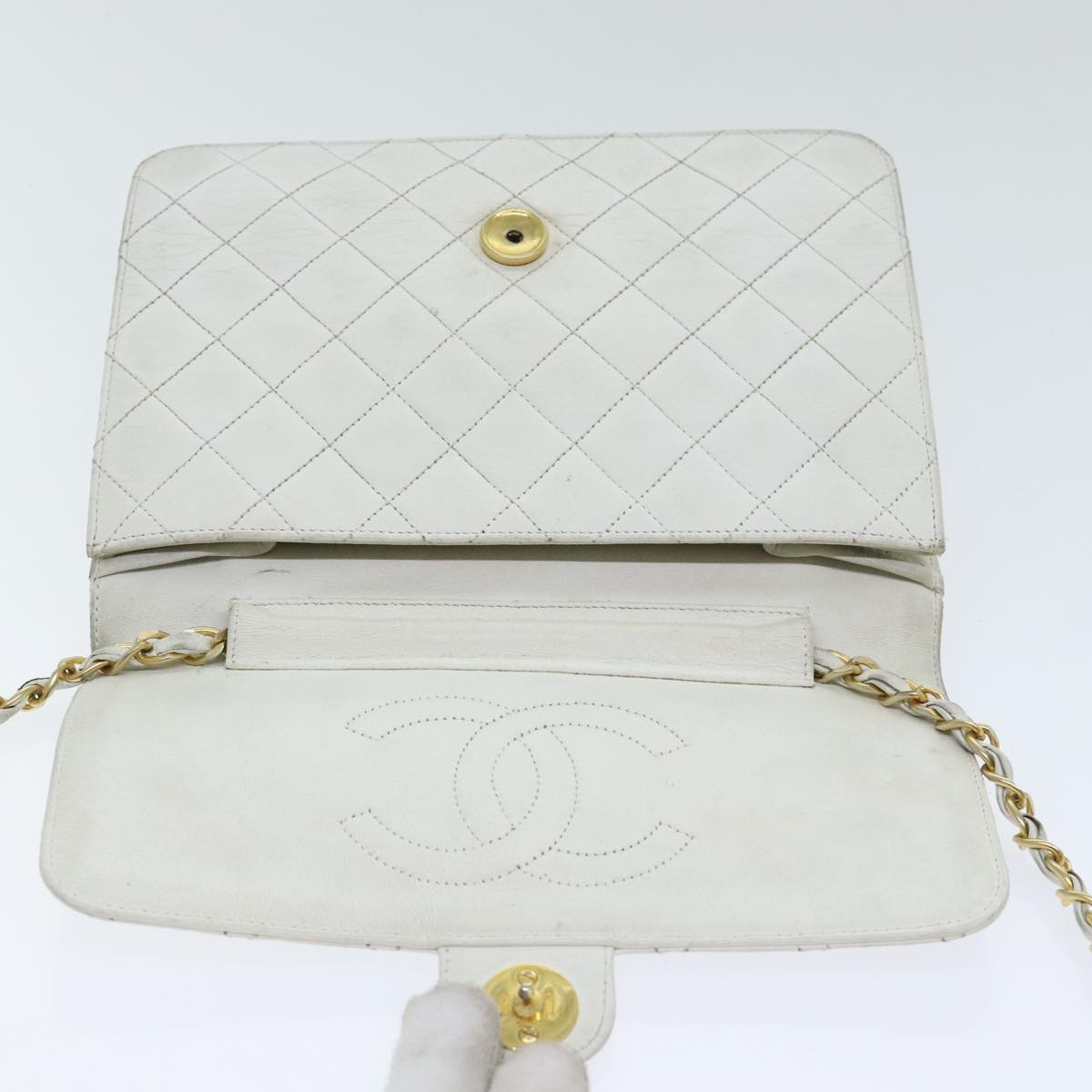 CHANEL Matelasse Chain Shoulder Bag Lamb Skin White Gold CC Auth bs18414