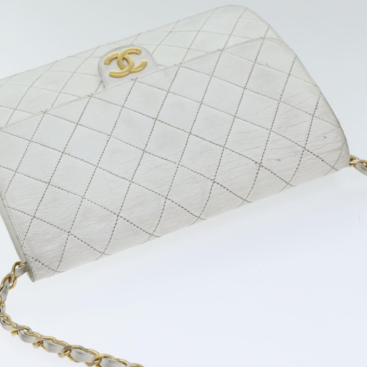 CHANEL Matelasse Chain Shoulder Bag Lamb Skin White Gold CC Auth bs18414