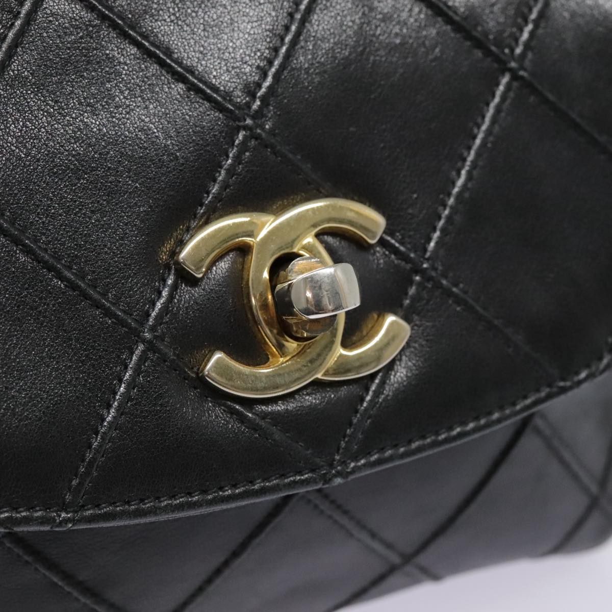 CHANEL Bicolore Chain Waist bag Leather Black Gold CC Auth bs18454