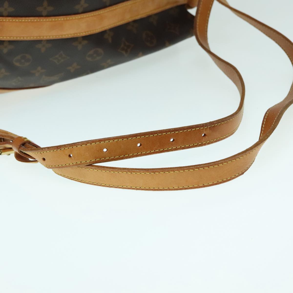 LOUIS VUITTON Monogram Randonnee PM Shoulder Bag M42243 LV Auth bs18481