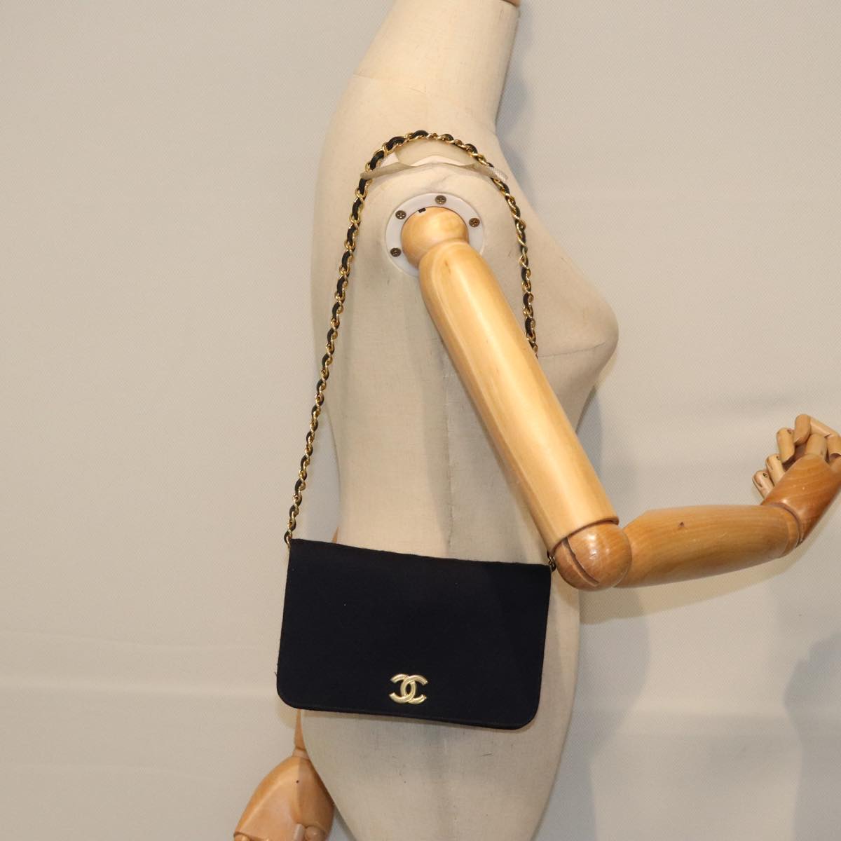 CHANEL Matelasse Chain Shoulder Bag Cotton Navy Gold CC Auth bs18486