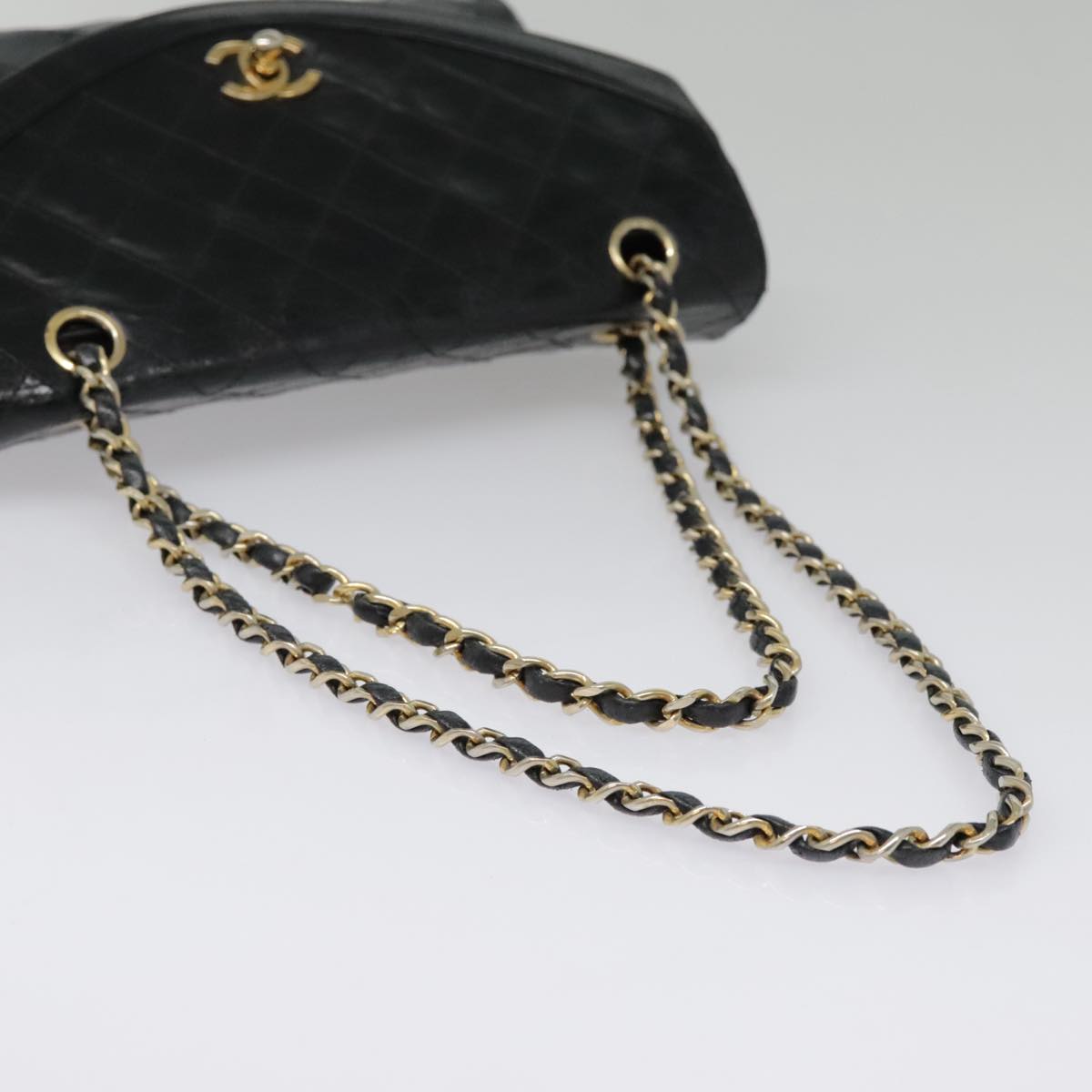 CHANEL Matelasse Chain Shoulder Bag Lamb Skin Gold Black CC Auth bs18532