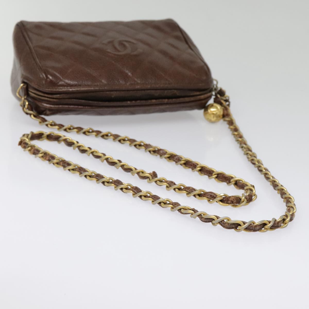 CHANEL Matelasse Chain Shoulder Bag Caviar Skin Brown Gold CC Auth bs18534