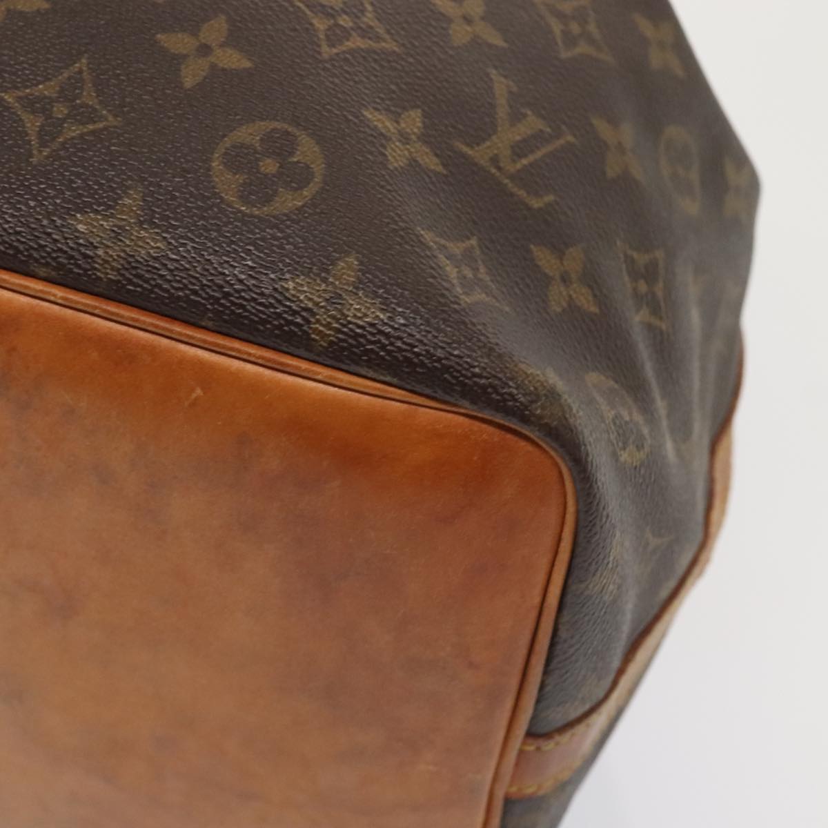 LOUIS VUITTON Monogram Petit Noe Shoulder Bag M42226 LV Auth bs18538