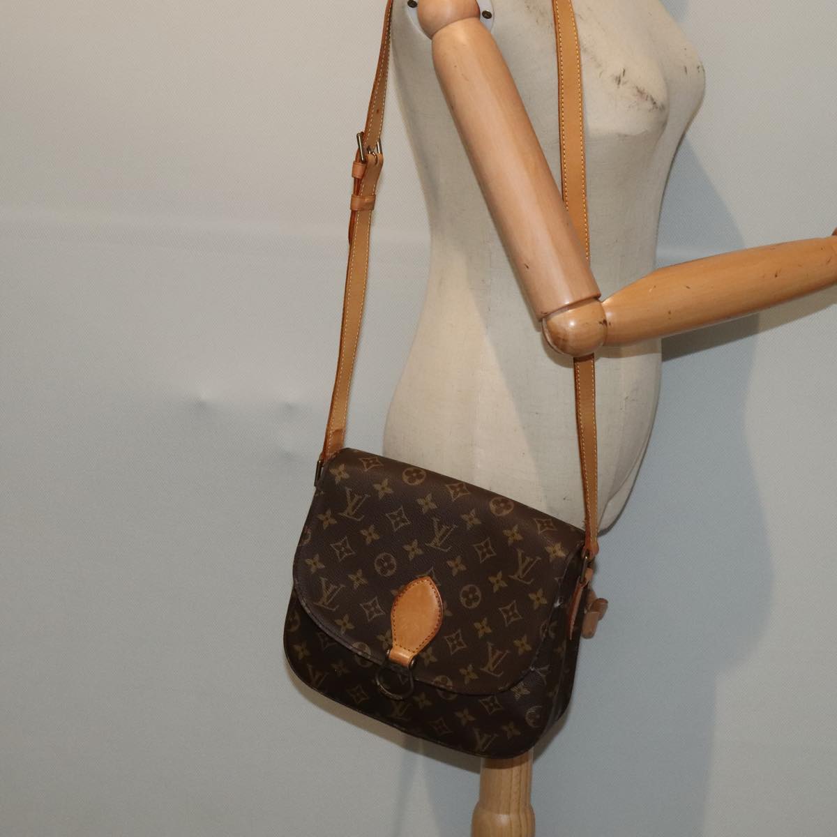 LOUIS VUITTON Monogram Saint Cloud GM Shoulder Bag M51242 LV Auth bs18564