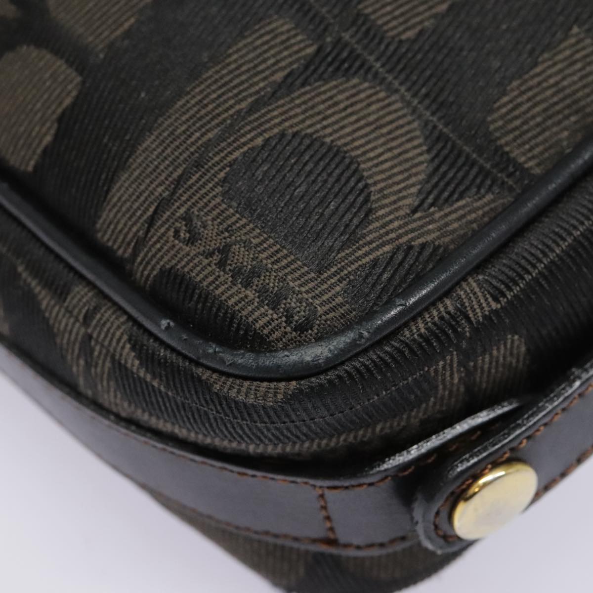 Burberrys Shoulder Bag Canvas Gold Black Auth bs18589