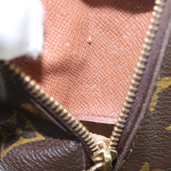 LOUIS VUITTON Monogram Trousse Demi Ronde Cosmetic Pouch M47520 LV Auth bs18635