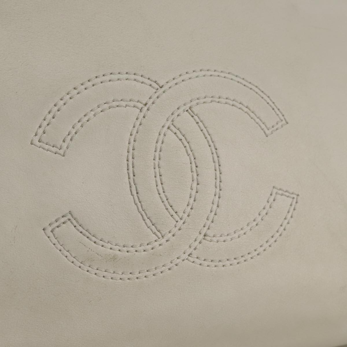 CHANEL COCO Mark Tote Bag Leather White Black CC Auth bs18647