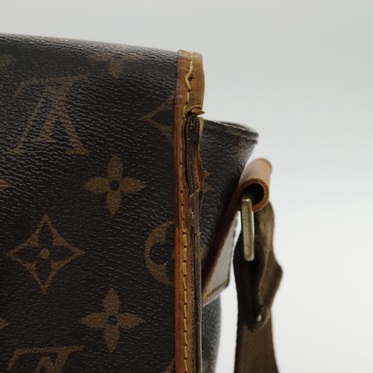 LOUIS VUITTON Monogram Messenger Bosphore PM Shoulder Bag M40106 LV Auth bs18679