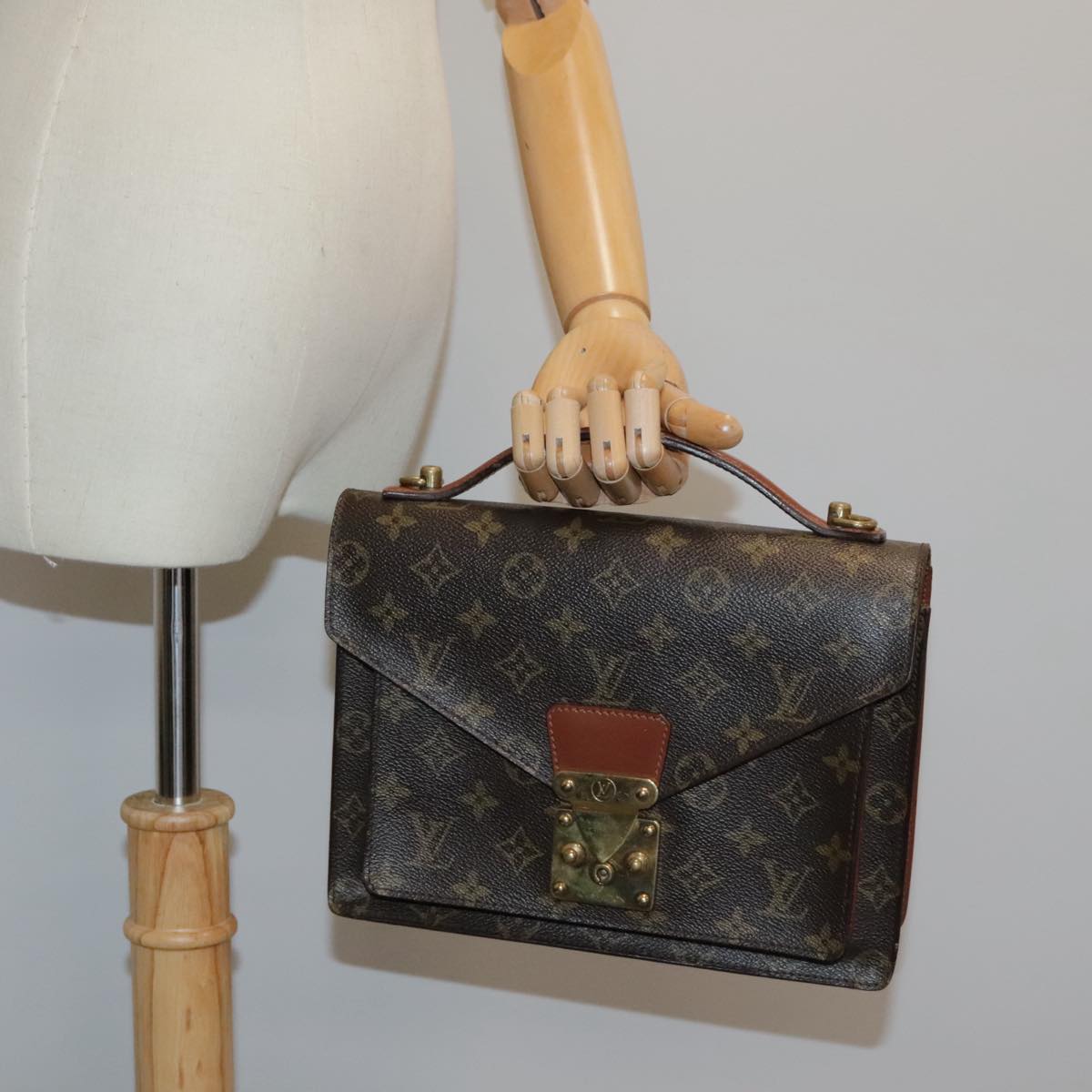 LOUIS VUITTON Monogram Monceau 26 Shoulder Bag M51187 LV Auth bs18686