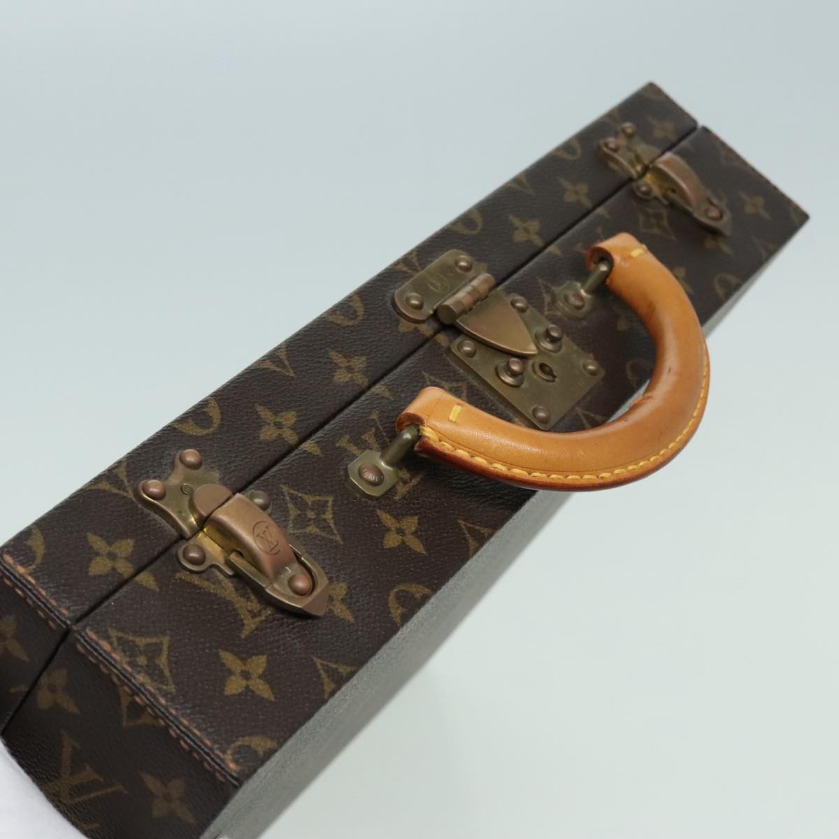 LOUIS VUITTON Monogram President Briefcase LV Auth bs18777