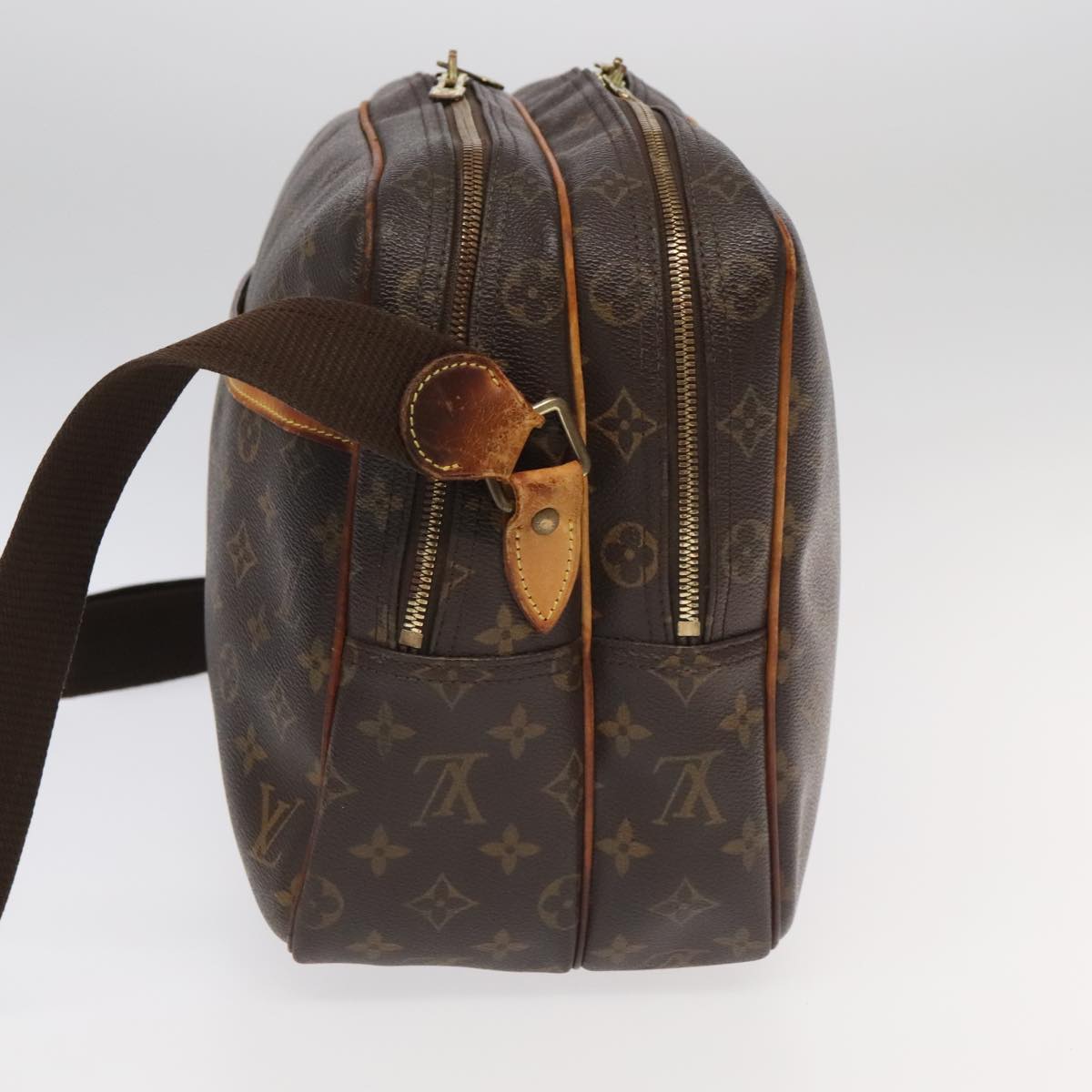 LOUIS VUITTON Monogram Reporter GM Shoulder Bag M45252 LV Auth bs18786