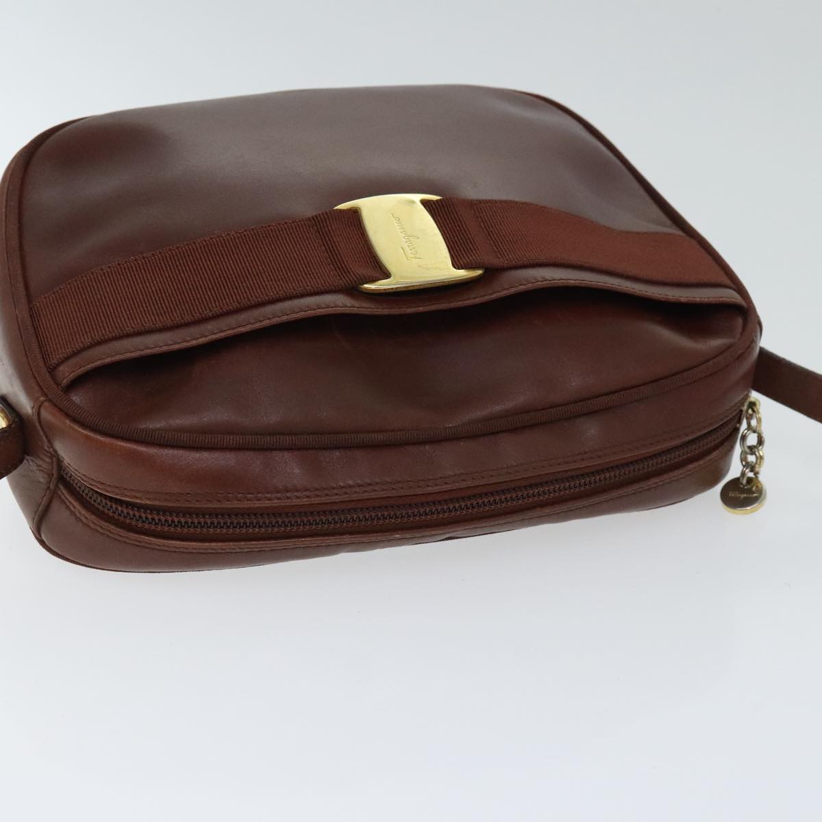 Salvatore Ferragamo Shoulder Bag Leather Brown Gold Auth bs18806