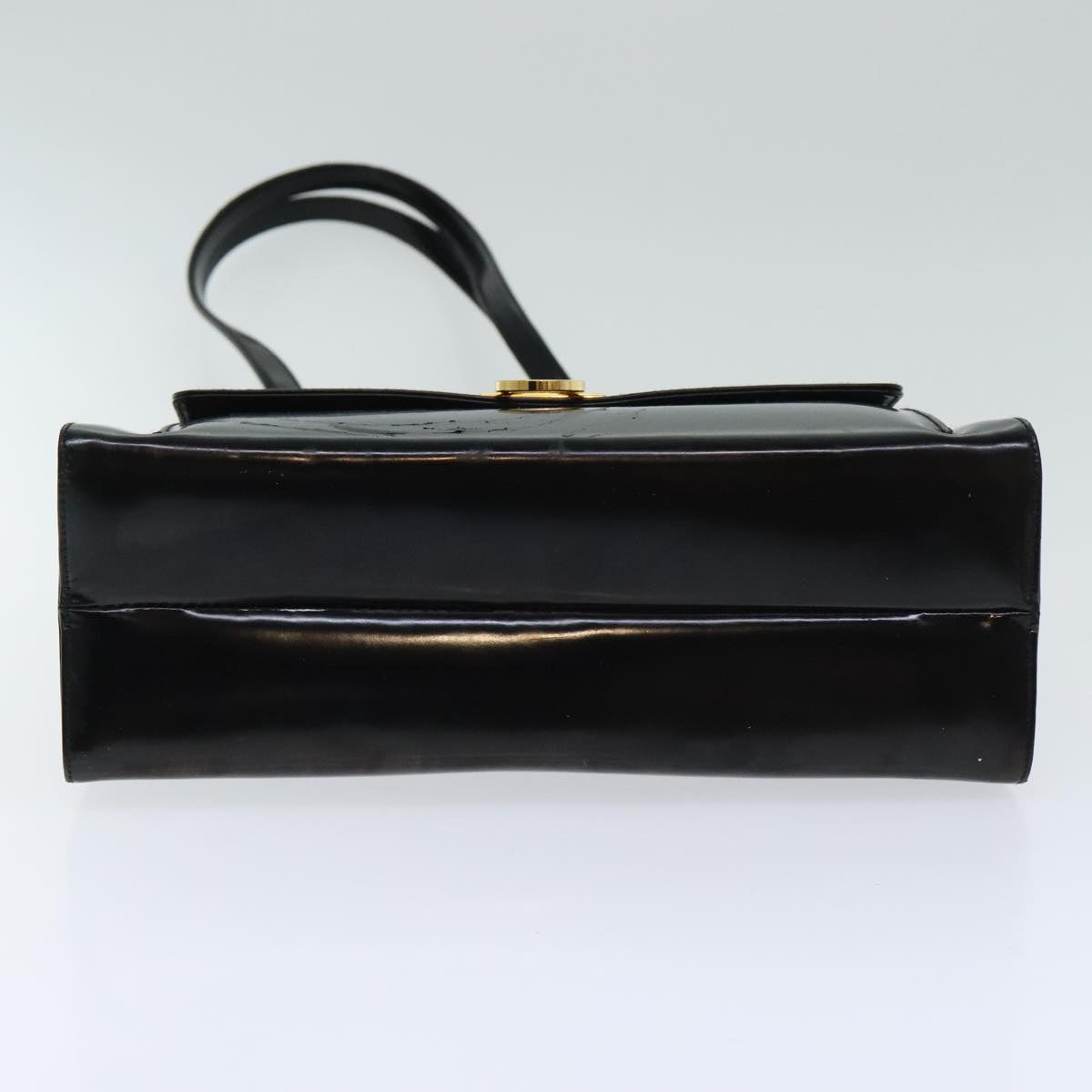 Salvatore Ferragamo Gancini Shoulder Bag Patent leather Black Gold Auth bs18810