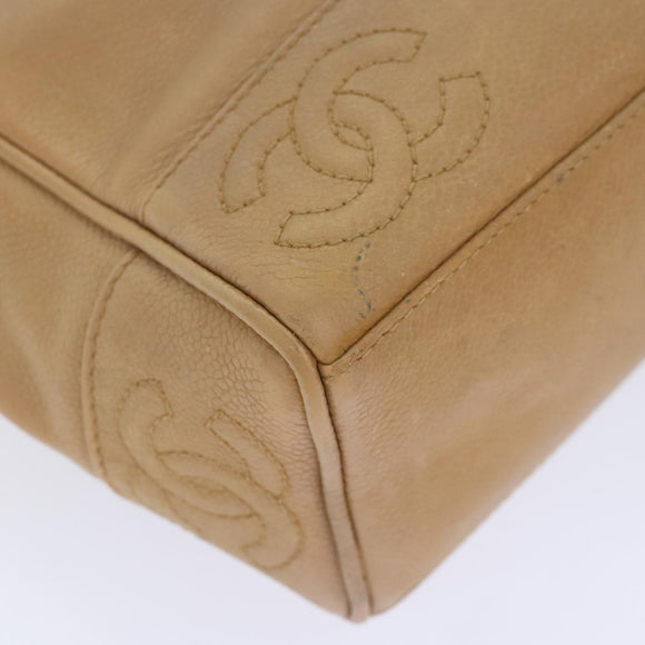 CHANEL Chain Shoulder Bag Caviar Skin Beige Gold CC Auth bs18835
