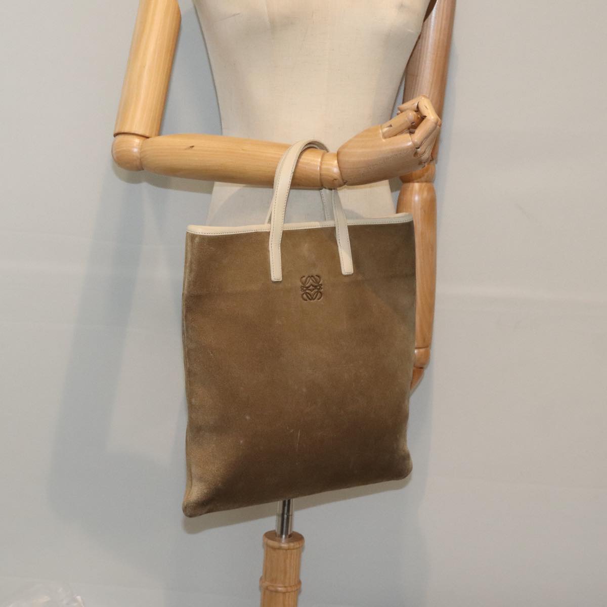 LOEWE Anagram Hand Bag Suede Leather Beige Cream Gold Auth bs18881