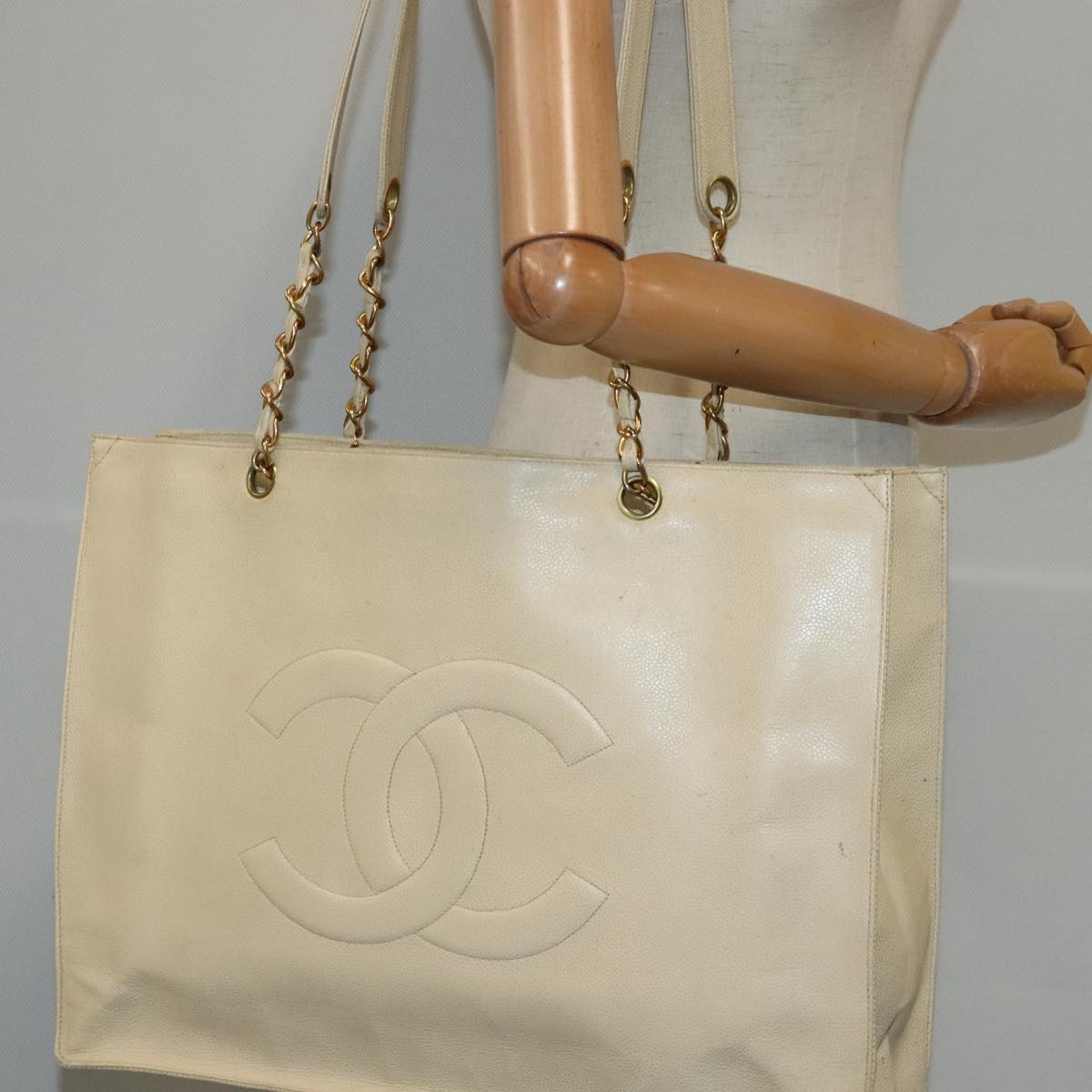 CHANEL COCO Mark Chain Tote Bag Caviar Skin Beige Gold CC Auth bs18886