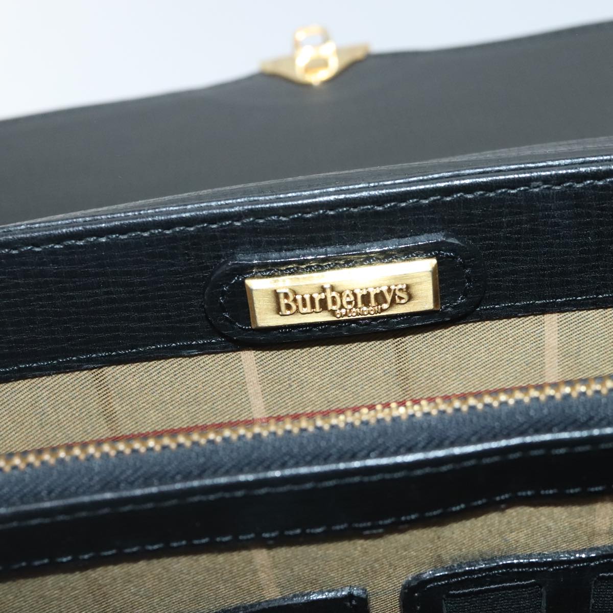 Burberrys Clutch Bag Leather Black Auth bs18898