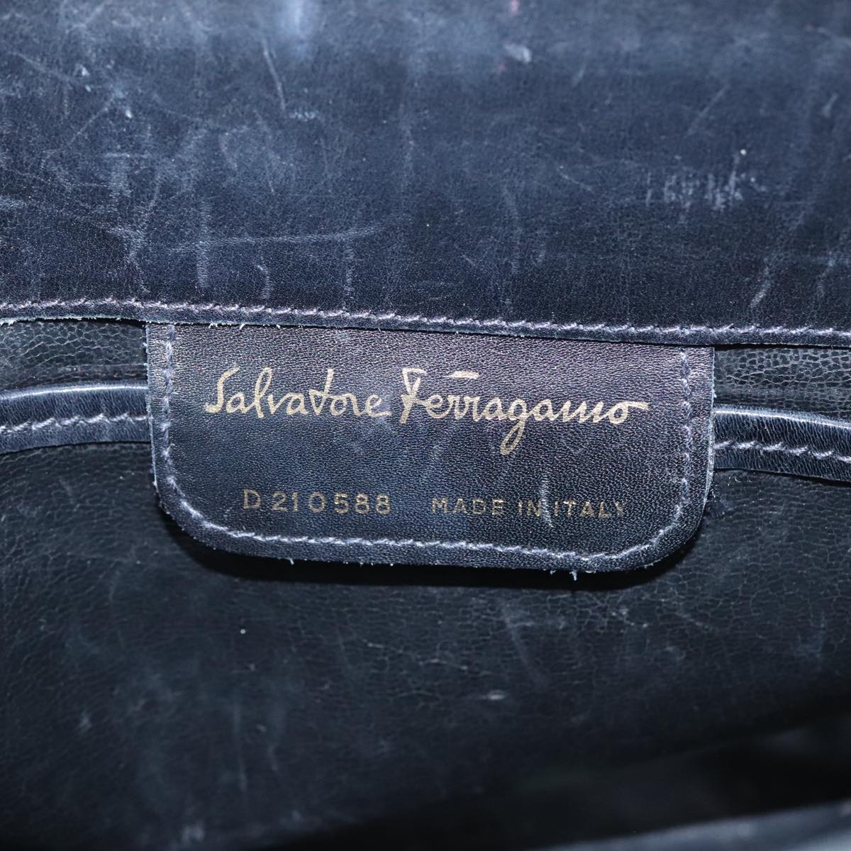 Salvatore Ferragamo Shoulder Bag Leather Black Gold Auth bs19045