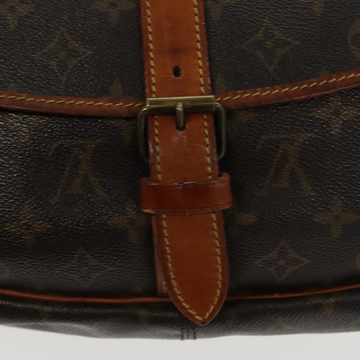 LOUIS VUITTON Monogram Saumur 35 Shoulder Bag M42254 LV Auth bs19050