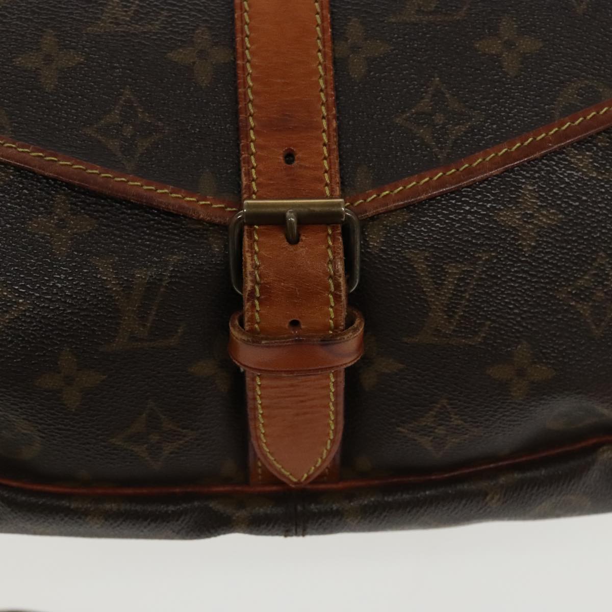 LOUIS VUITTON Monogram Saumur 35 Shoulder Bag M42254 LV Auth bs19050