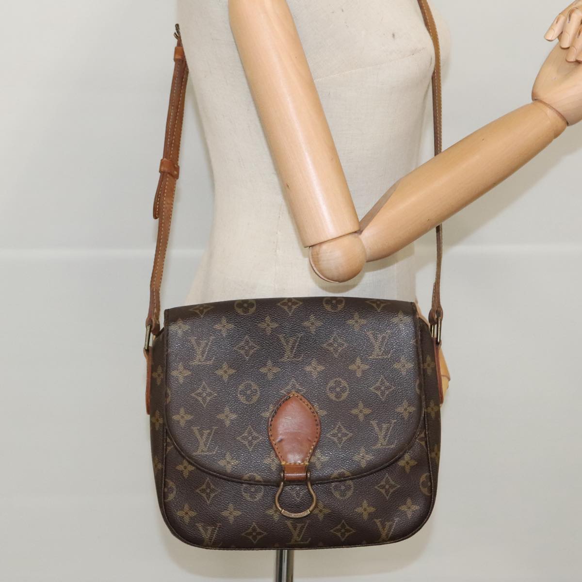 LOUIS VUITTON Monogram Saint Cloud GM Shoulder Bag M51242 LV Auth bs19086