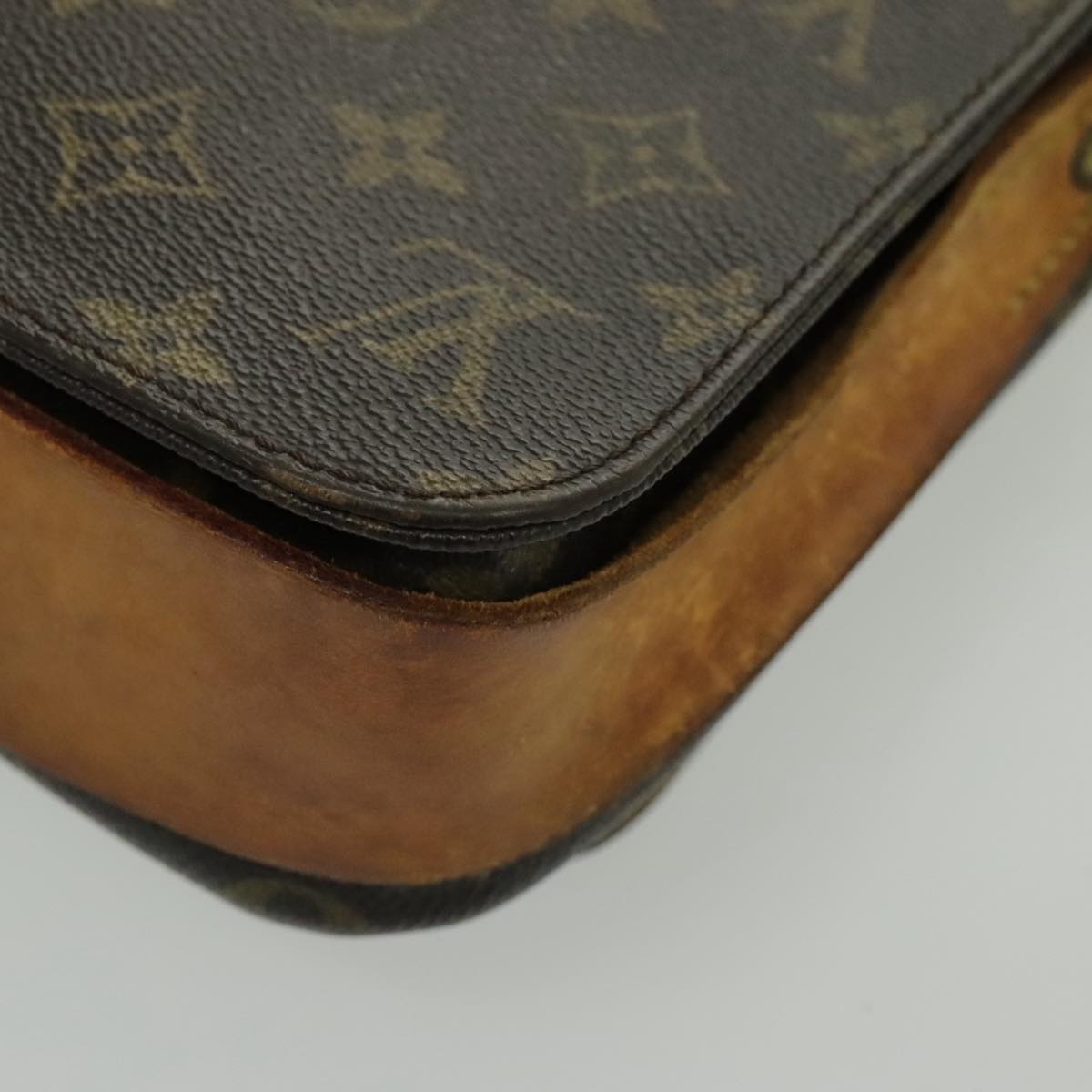 LOUIS VUITTON Monogram Cartouchiere MM Shoulder Bag M51253 LV Auth bs19087