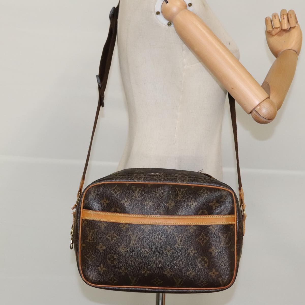 LOUIS VUITTON Monogram Reporter PM Shoulder Bag M45254 LV Auth bs19140