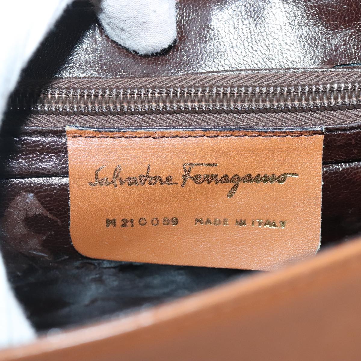 Salvatore Ferragamo Shoulder Bag Leather Brown Gold Auth bs19185