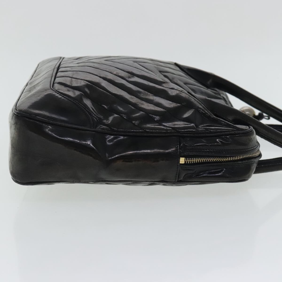 CHANEL V Stitch Hand Bag Patent leather Black Gold CC Auth bs19212