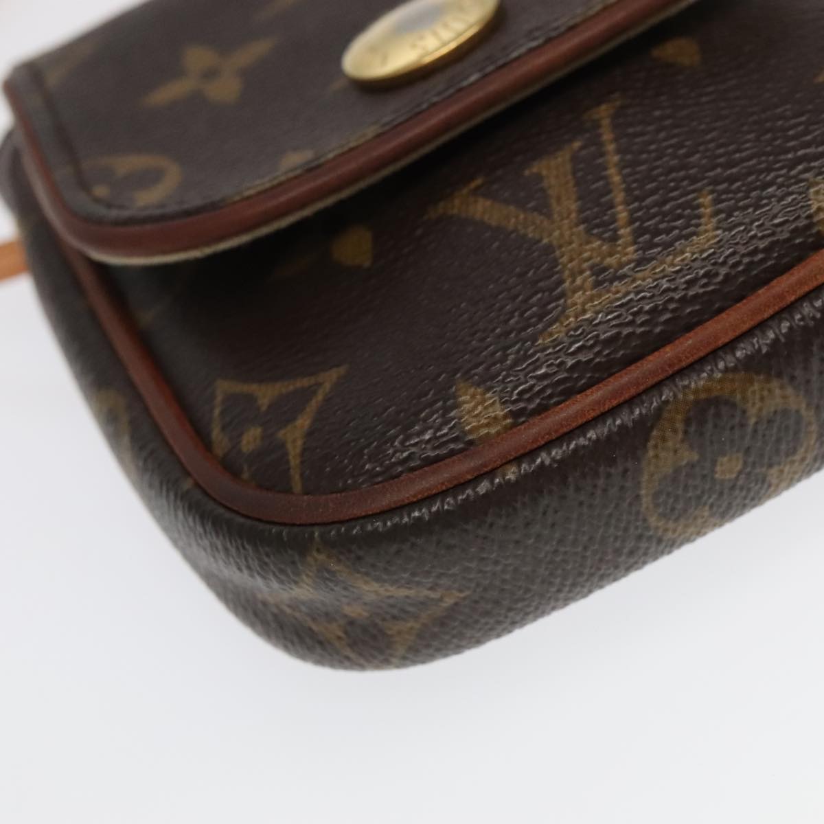 LOUIS VUITTON Monogram Pochette Cancun Shoulder Bag M60018 LV Auth bs19281