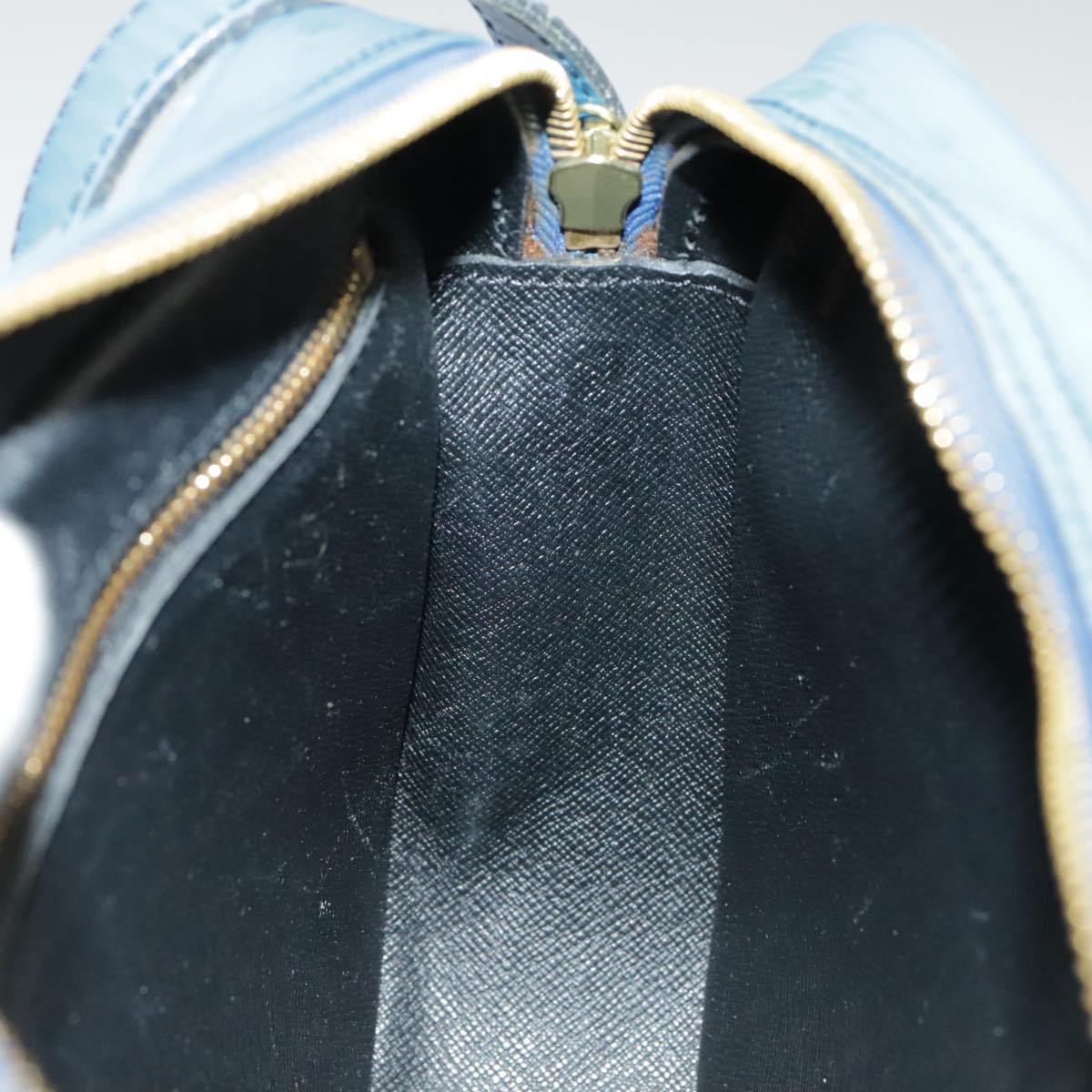 LOUIS VUITTON Epi June Feuille Shoulder Bag Blue M52155 LV Auth bs19357