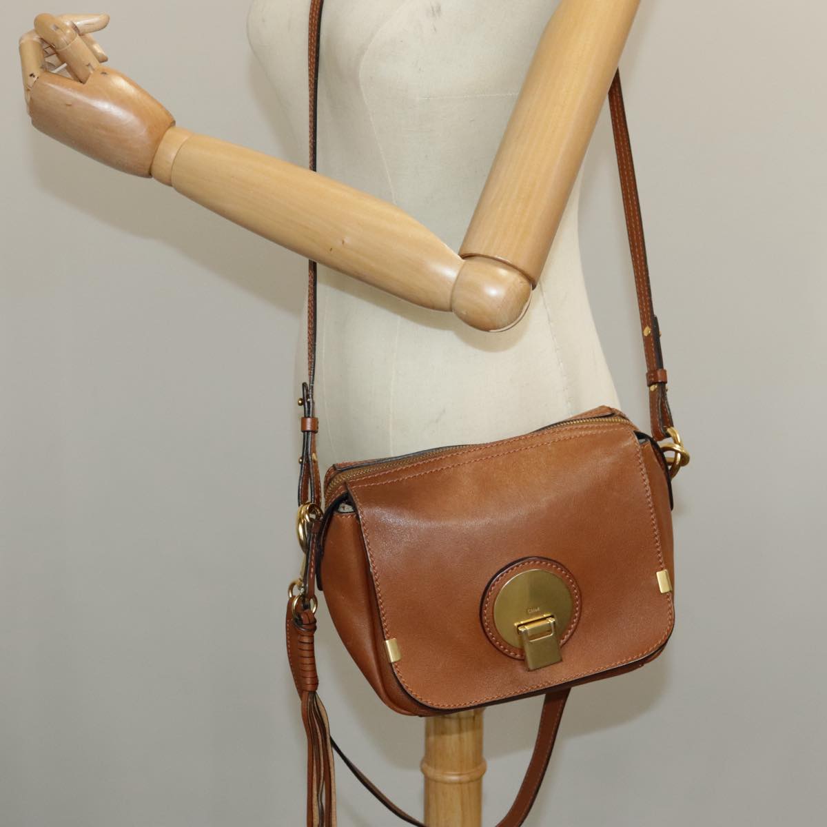 Chloe Indy Shoulder Bag Leather Brown Gold Auth bs19389