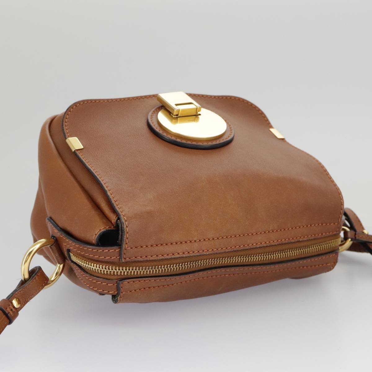 Chloe Indy Shoulder Bag Leather Brown Gold Auth bs19389