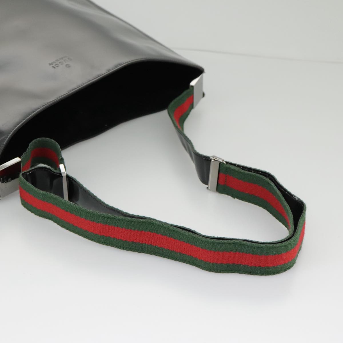 GUCCI Web Sherry Line Shoulder Bag Enamel Red Black Green 001 3267 Auth bs19406