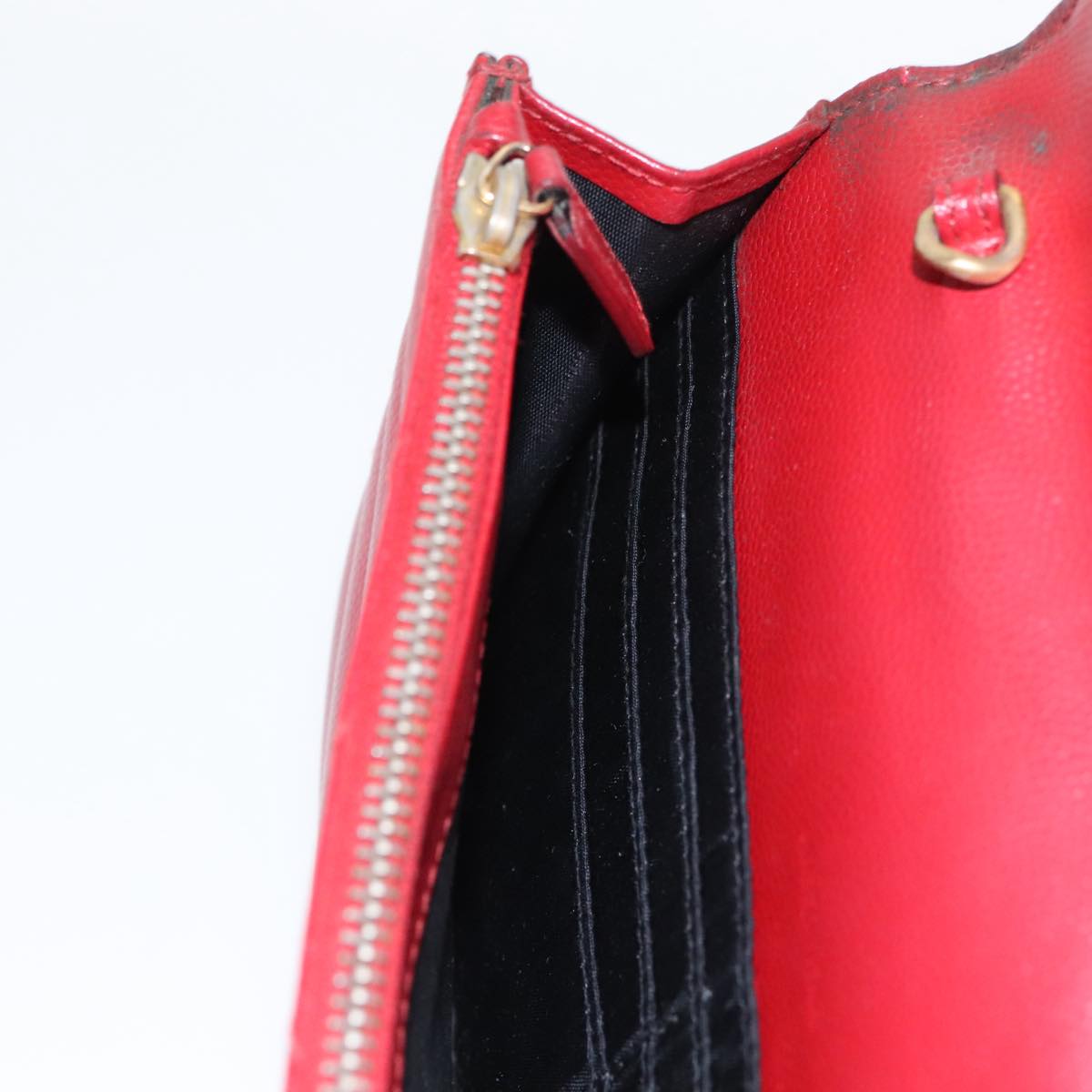 SAINT LAURENT V Stitch Shoulder Bag Leather Red Gold Auth bs19415