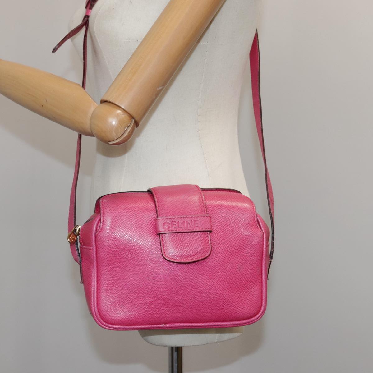 CELINE Shoulder Bag Leather Pink Gold Auth bs19420