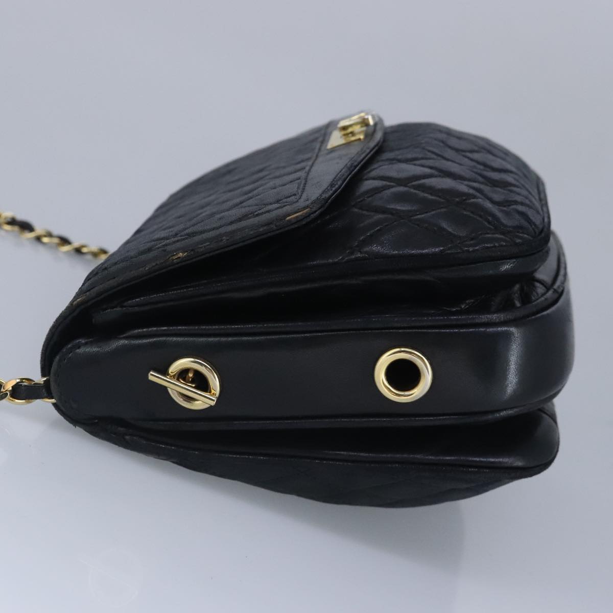 BALLY Chain Shoulder Bag Leather Black Gold Auth bs19463