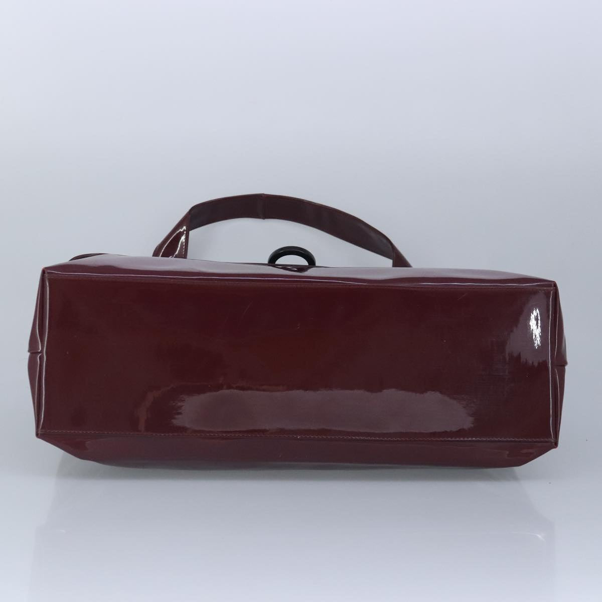 Salvatore Ferragamo Gancini Shoulder Bag Enamel Wine Red Auth bs19494