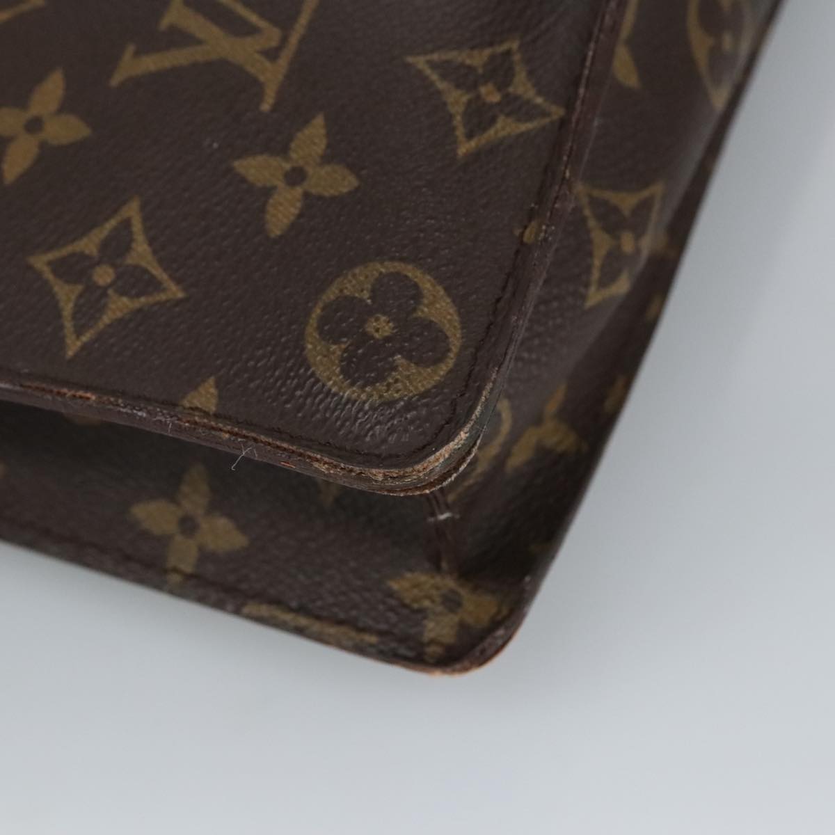 LOUIS VUITTON Monogram Porte Documents Senatur Briefcase M53335 LV Auth bs19512