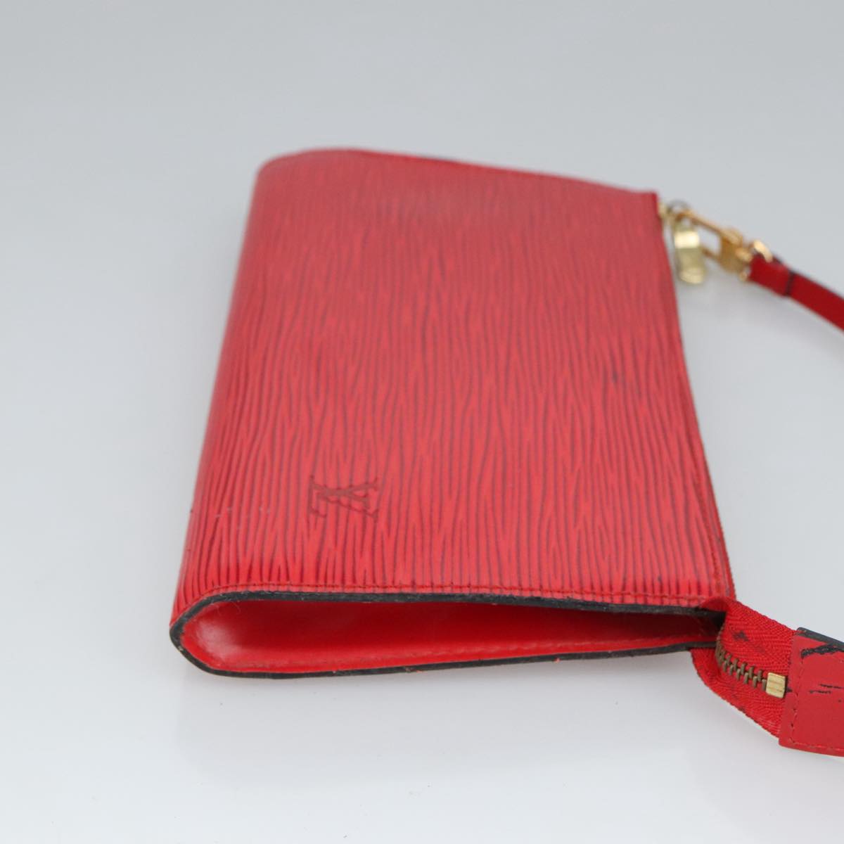 LOUIS VUITTON Epi Pochette Accessoires Accessory Pouch Red M52987 Auth bs19522