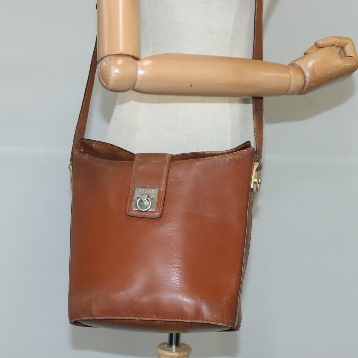 CELINE Shoulder Bag Leather Brown Gold Auth bs19626