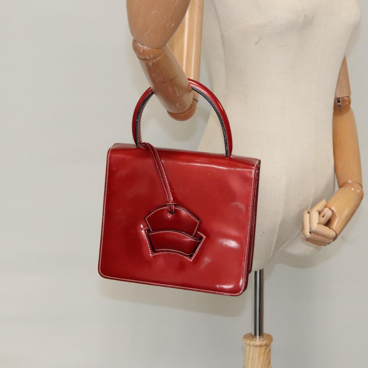 LOEWE Barcelona Hand Bag Enamel Red Auth bs19664