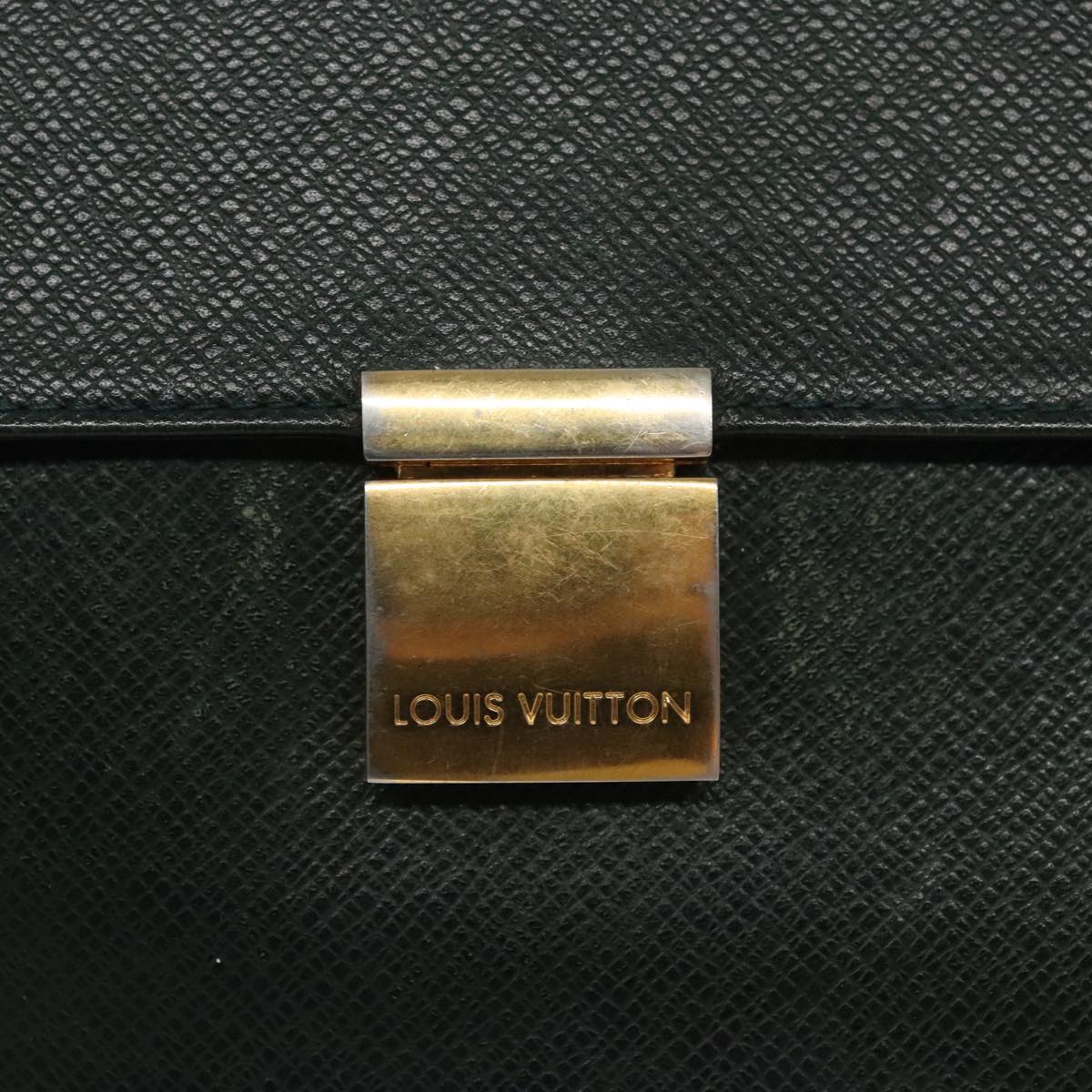 LOUIS VUITTON Taiga Selenga Clutch Bag Epicea M30784 LV Auth bs19682