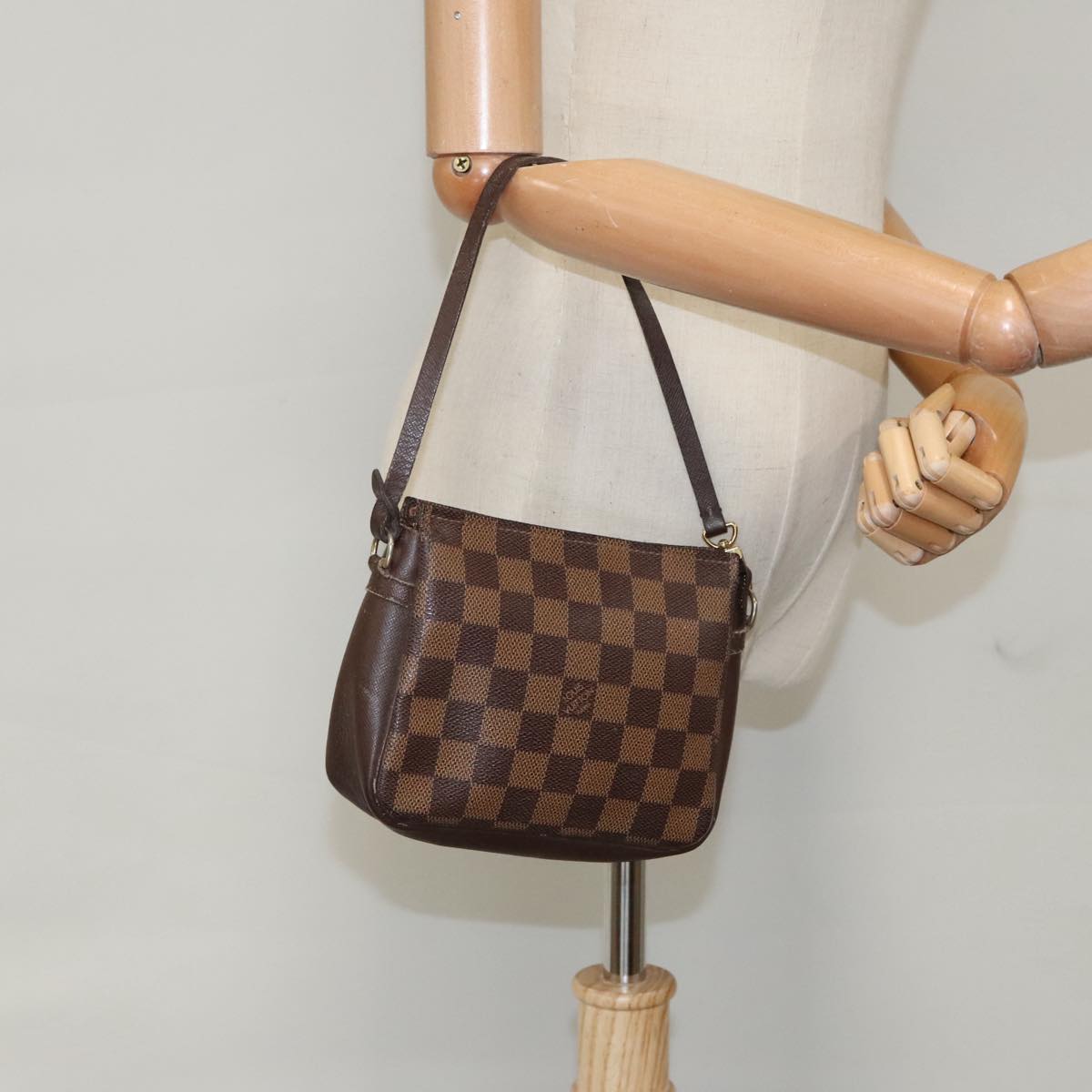 LOUIS VUITTON Damier Ebene Trousse makeup Pouch N51982 LV Auth bs19709