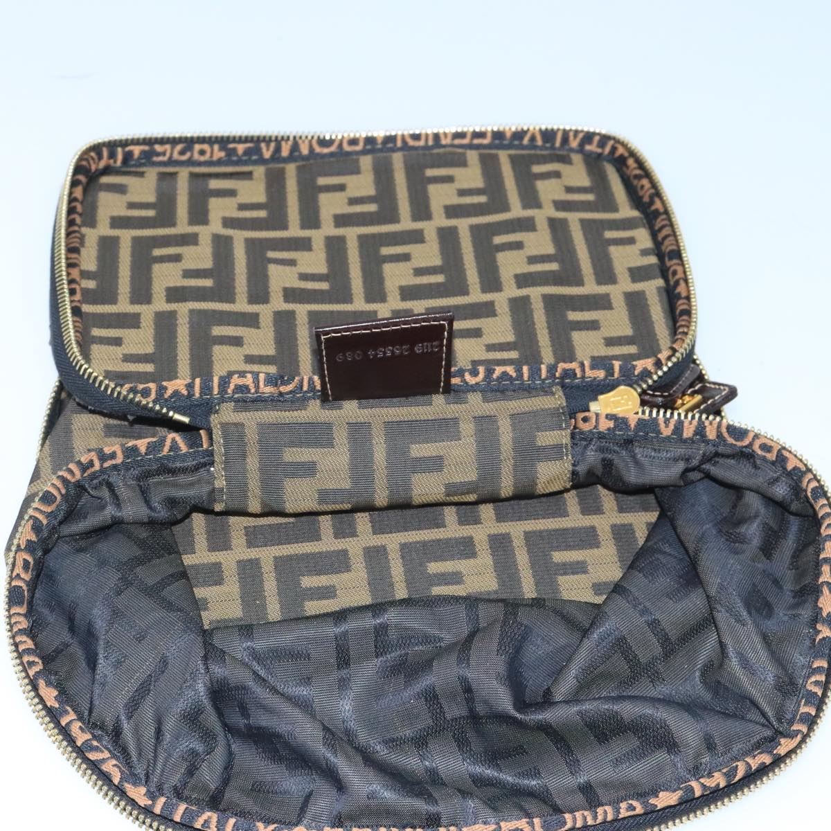 FENDI Zucca Canvas Vanity Pouch Brown Black gold Auth bs19818